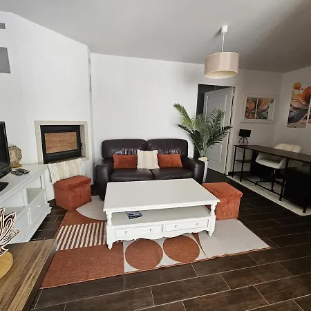 Appartement Pagnol à Deux Pas Du Cimetiere Americain